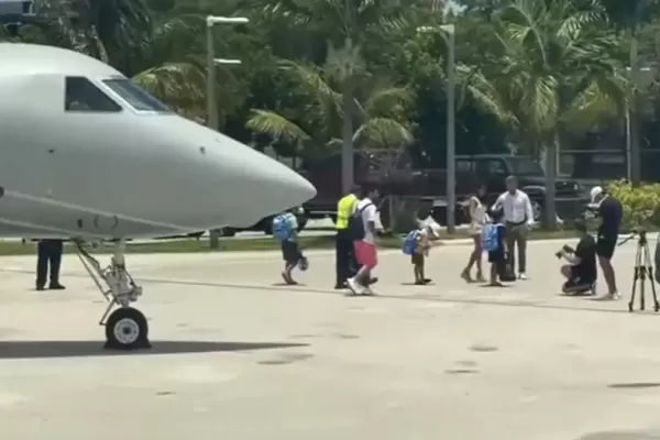 Messi llegó a Miami y el domingo será presentado como nuevo jugador de Inter