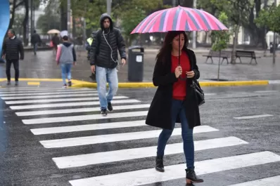 Lluvia, nubosidad y algo de sol para otra jornada inestable en Tucumán