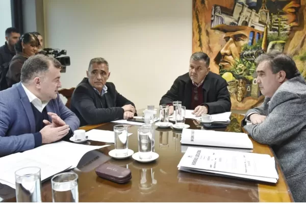 Legisladores repudiaron los crímenes de los policías y analizan modificar una ley