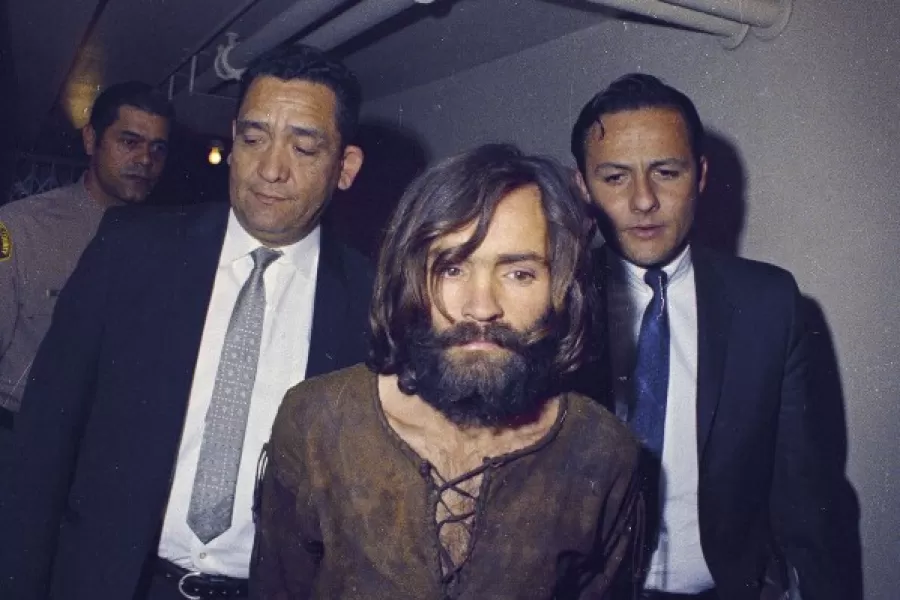 Charles Manson fue el líder de una secta que asesinó brutalmente a siete personas en Estados Unidos.
