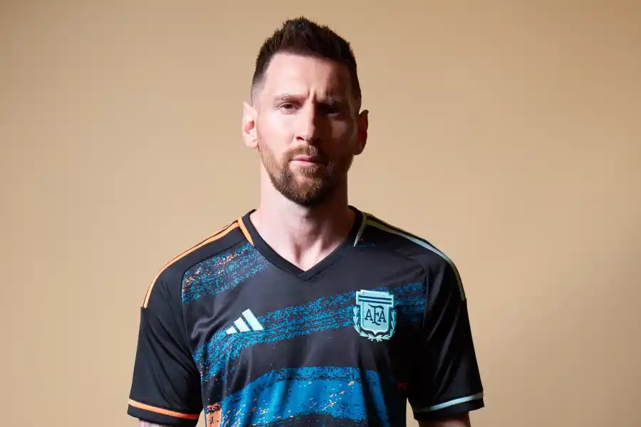 Messi tuvo un gesto con la Selección femenina días previos al Mundial y revolucionó las redes