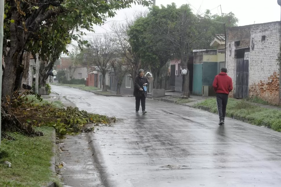 GENTE TRANQUILA. Los vecinos dicen que los ataques vienen de otros barrios.