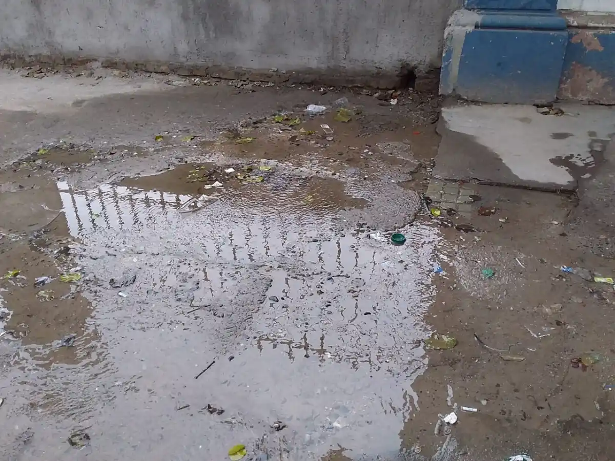 LA GACETA en WhatsApp: cuatro pérdidas de agua en la ciudad