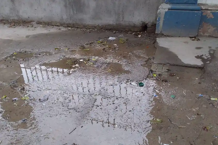 LA GACETA en WhatsApp: cuatro pérdidas de agua en la ciudad