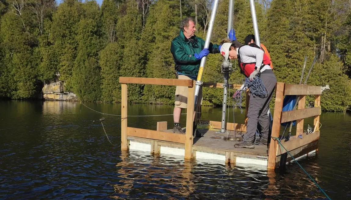 Científos estudian el lago que marcaría el inicio del Antopoceno