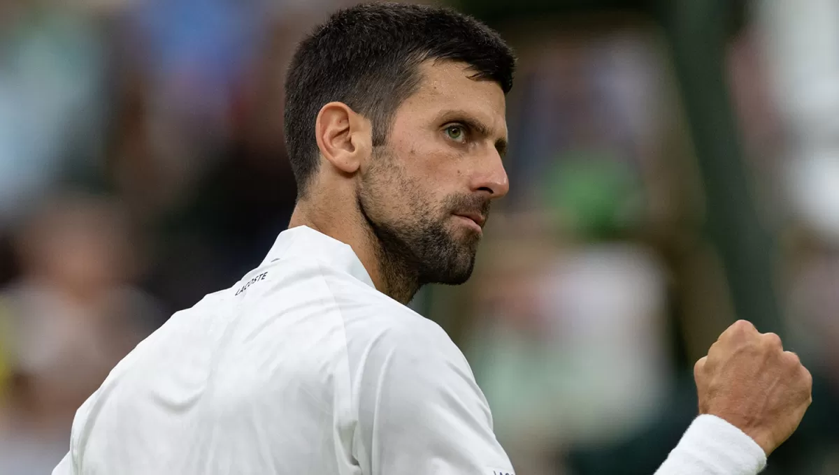 IMPARABLE. Djokovic jugó a un gran nivel ante Sinner. FOTO TOMADA DE TWITTER.COM/WIMBLEDON