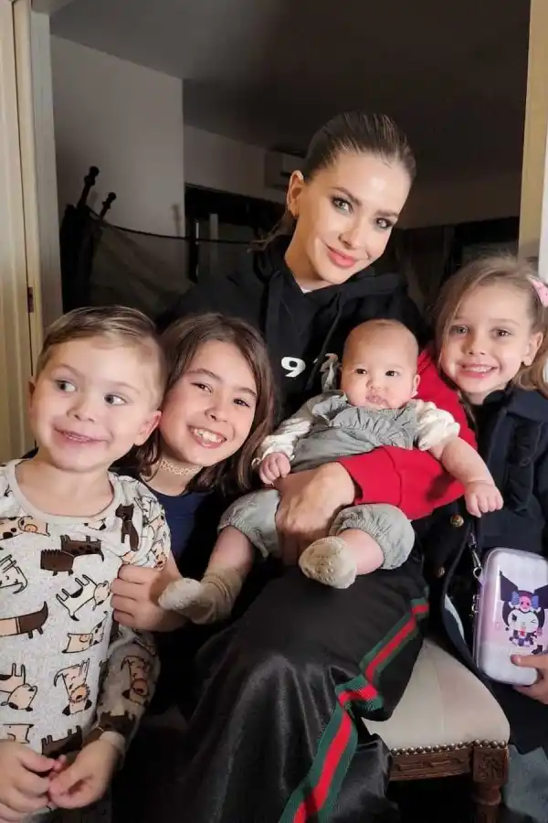 La “China” Suárez redobló la apuesta y usó la frase que Vicuña usó para referirse a Pampita