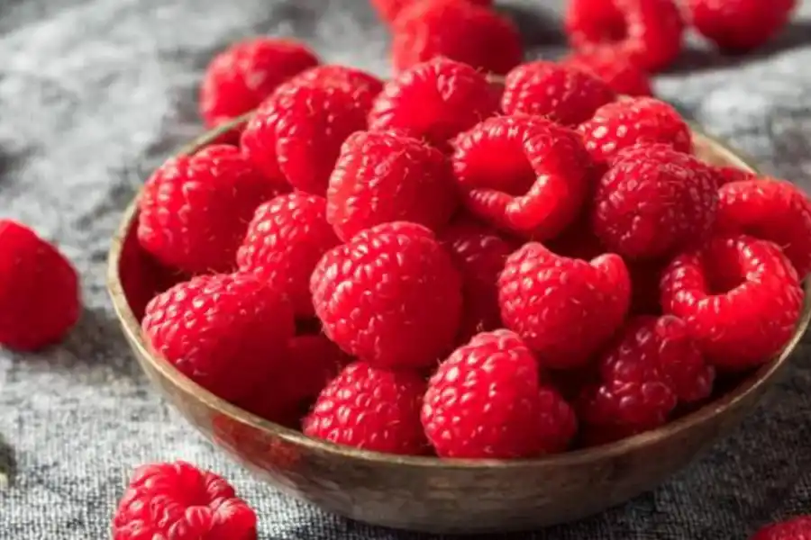 Esta es la fruta ideal para perder peso y solucionar problemas digestivos