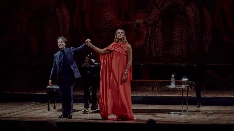 DÚO DE SOLISTAS. El pianista y la soprano se lucen en cada presentación en los escenarios del mundo.  