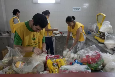 Más personas comen gracias al banco de alimentos