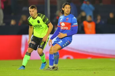 Barracas Central venció a Tigre sobre la hora y sueña con meterse en la Sudamericana