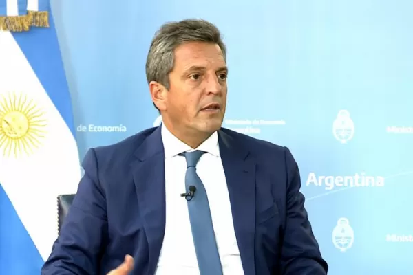 Massa adelantó que los sectores que no liquiden divisas no accederán al Mercado de Cambios