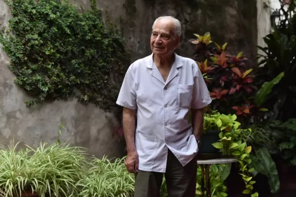 Murió el homeópata y acupunturista Miguel Isas