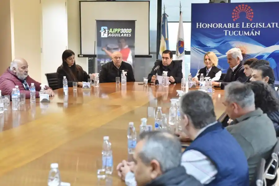 En la Legislatura, presentan el torneo de Pádel AJPP 3000 Aguilares