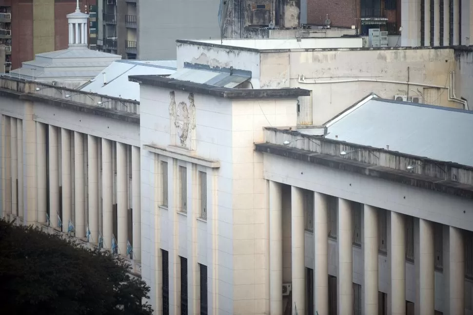 NINGÚN IMPEDIMENTO. Un vocero de la Corte Suprema de Justicia señaló que por la crisis carcelaria se seguirá aplicando el nuevo código. la gaceta / foto de DIEGO ARAOZ