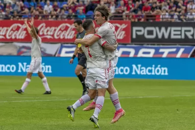 Tarde redonda del “bicho” y de Estudiantes