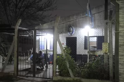 Investigan a policías por la fuga de dos detenidos