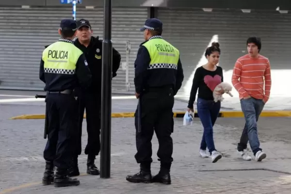Hoy se conocerán los nuevos jefes de la Policía para fortalecer la prevención en Tucumán