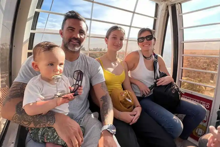 Escracharon a Mica Viciconte por desagradables actitudes en su viaje por el norte argentino