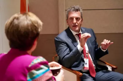 Por qué el Gobierno podría volver a usar yuanes para pagar una deuda al FMI