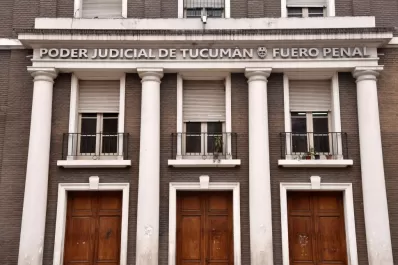 Un hombre fue procesado por dejar caer a su hijo durante una discusión con su pareja