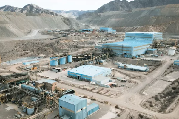 Una empresa suiza tomará el control de la minas de Agua Rica y la Alumbrera