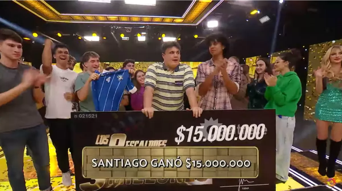 Santiago, el joven de 19 años que ya ganó $15 millones en Los 8 escalones y va por más