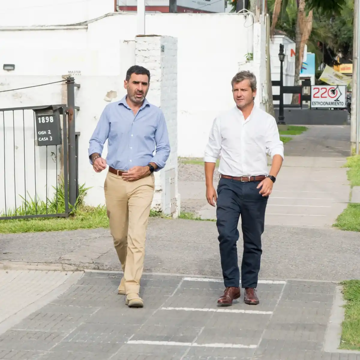 RADICALES EN JXC. Manuel Courel, junto a Mariano Campero. Foto de Facebook