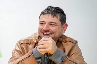 El embajador de EEUU visitó al kirchnerista Grabois