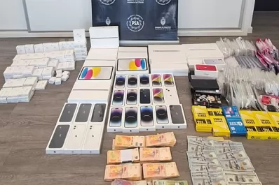 Realizaron un operativo por contrabando de tecnología: sistema de comercialización