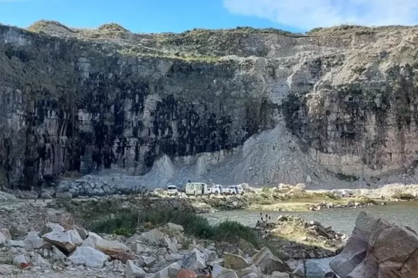 Tragedia en Chapadmalal: un hombre cayó al vacío mientras hacía trekking y murió