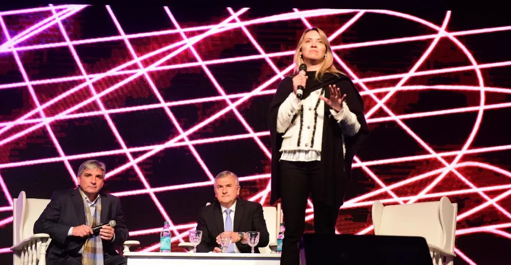 Inspiración, capacitación y conexión en la nueva experiencia Endeavor NOA