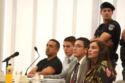 Un juicio a policías que dejó varias dudas: contactos con otros grupos