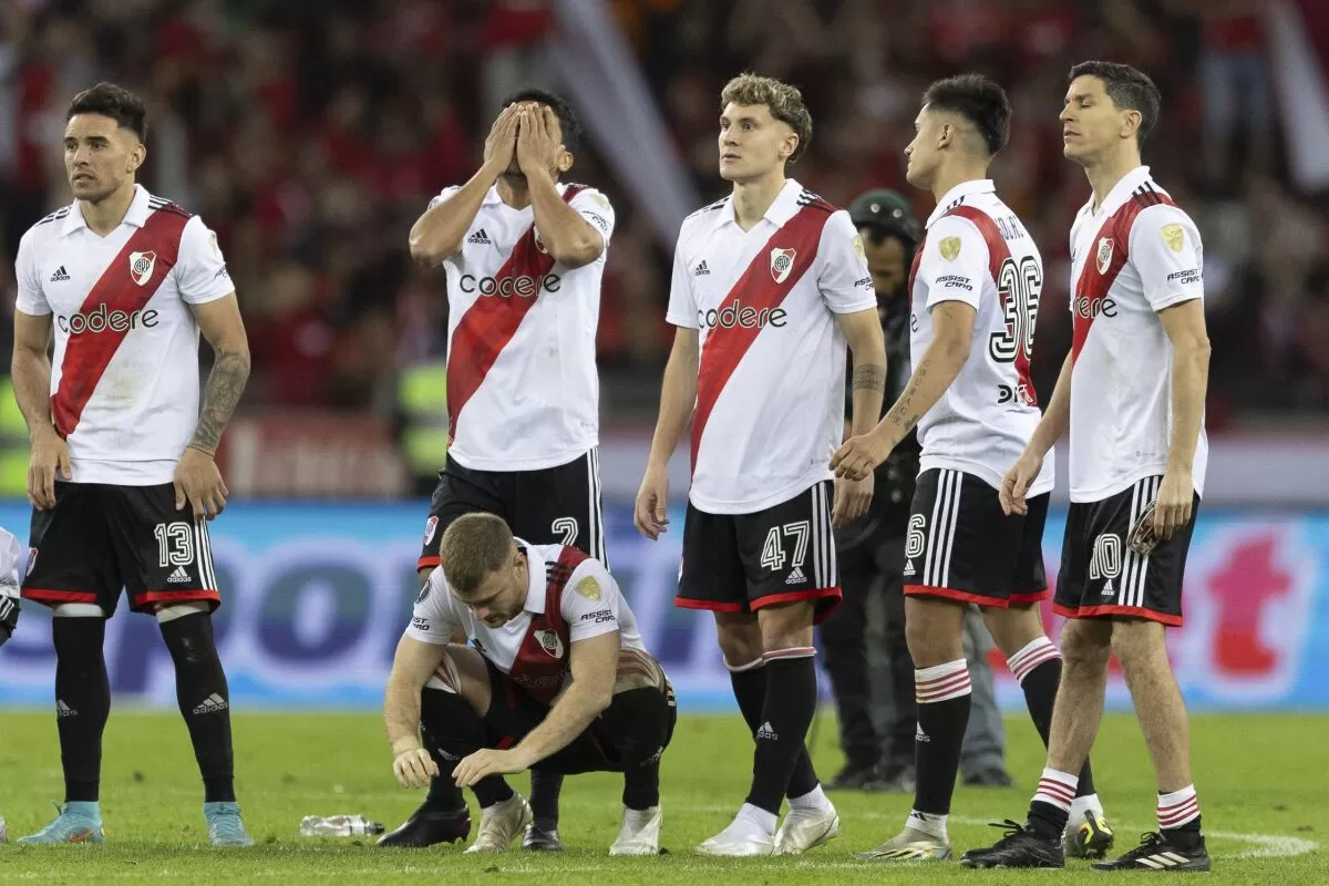 Los mejores memes de la eliminación de River en la Copa Libertadores