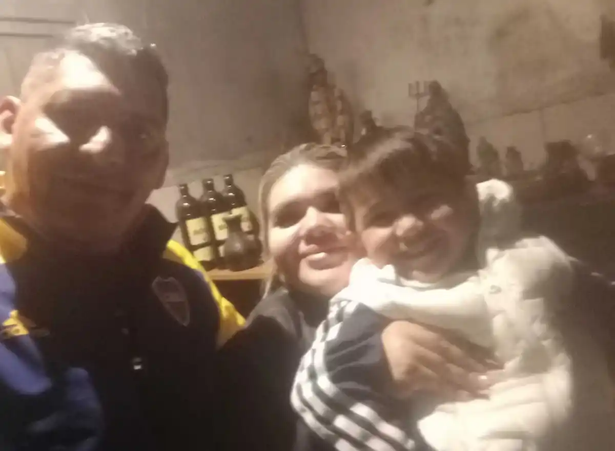 Morena Rial en un ritual umbanda junto a su hijo