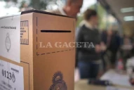 Desilusionados y preocupados: así llegarán los electores a las urnas, según los analistas