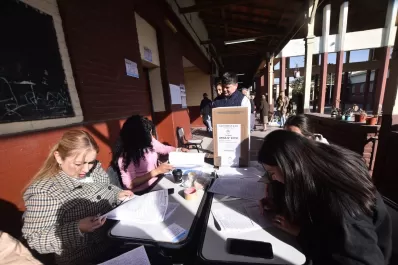 Elecciones 2023: estiman que votó alrededor del 75% del padrón en Tucumán