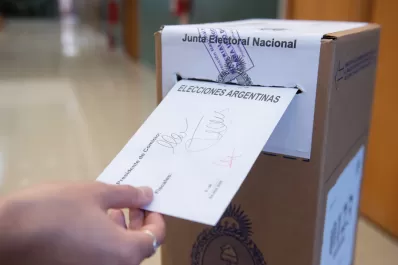 Elecciones 2023: cómo y dónde justificar que no votaste en las PASO