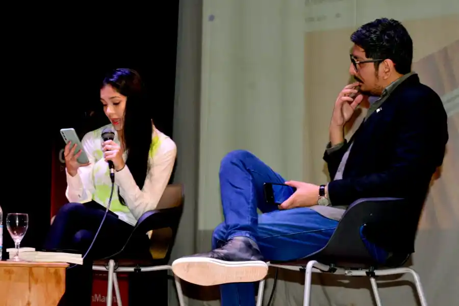 Se presentó en Salta Paisajes Radioactivos, de Mario Flores