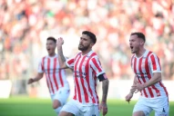 Con uno menos, San Martín le ganó a Defensores Unidos y vuelve a soñar