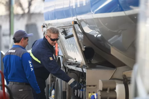YPF se sumó a los aumentos en combustibles: subas de hasta un 25% en Tucumán