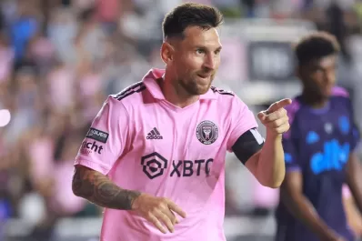 Messi fue nominado a mejor jugador de la UEFA: con quiénes compite