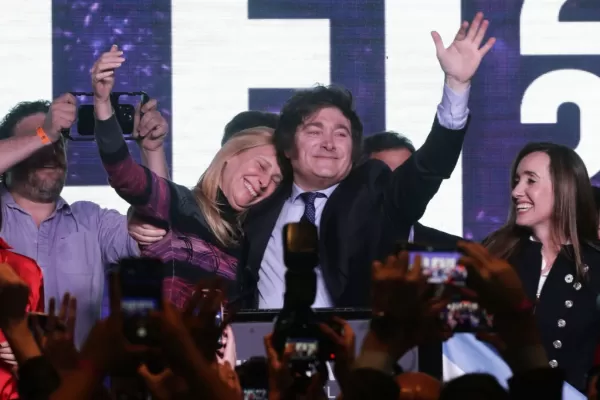 ¿Quién es Karina, la hermana incondicional y el jefe de campaña de Javier Milei?
