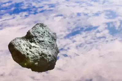 ¿Un meteorito en Tucumán? Un extraño objeto cayó del cielo en un country de Yerba Buena