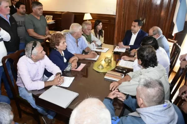 Repercusiones tras la devaluación: estatales piden que se revise el acuerdo salarial