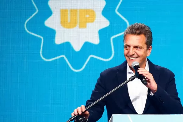 Massa ajusta su estrategia electoral en las provincias