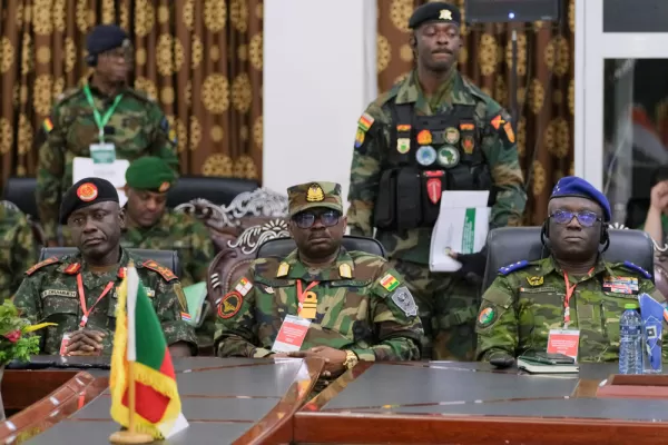 Los regímenes militares no deben ser reconocidos