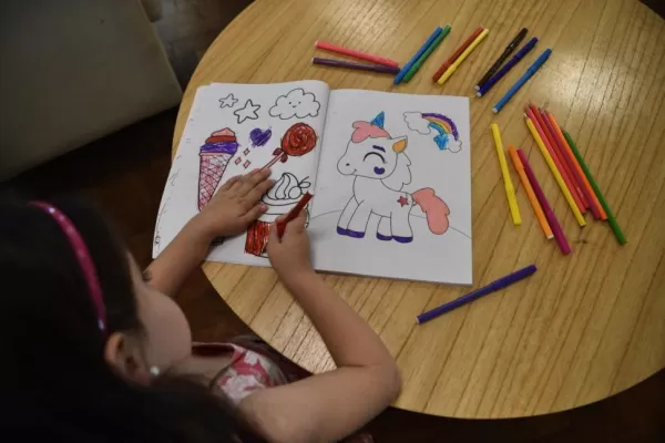 Súper Coloring, un suple opcional e imperdible para colorear