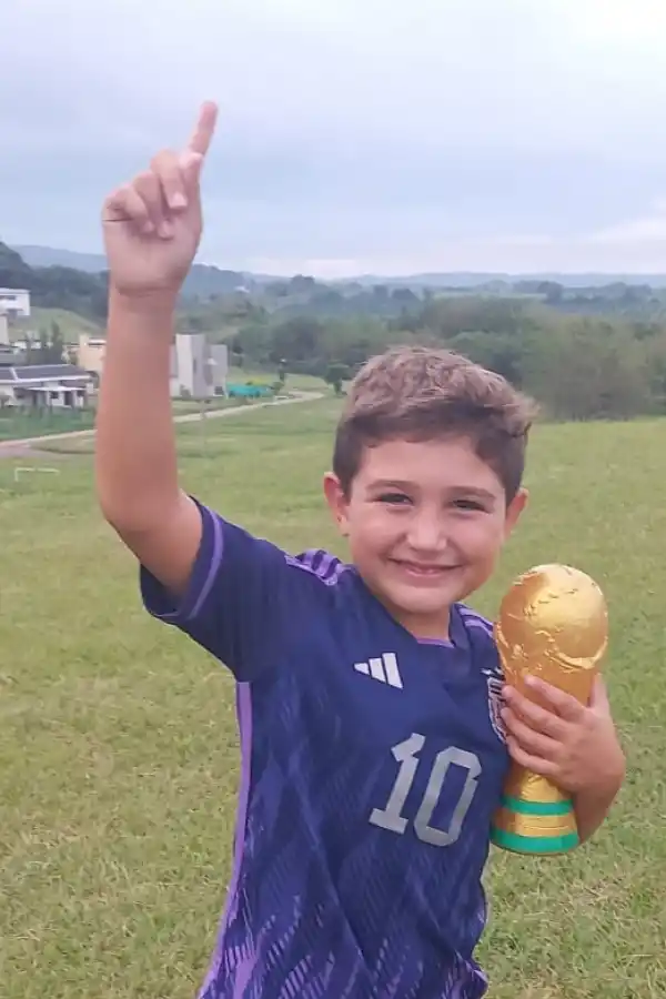 DEPORTE. Gerónimo cree que será tenista o tenista.