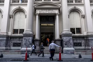 El BCRA volvió a vender dólares en el mercado de cambios: se desprendió de U$S80 millones